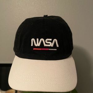 Cotton On “NASA” hat